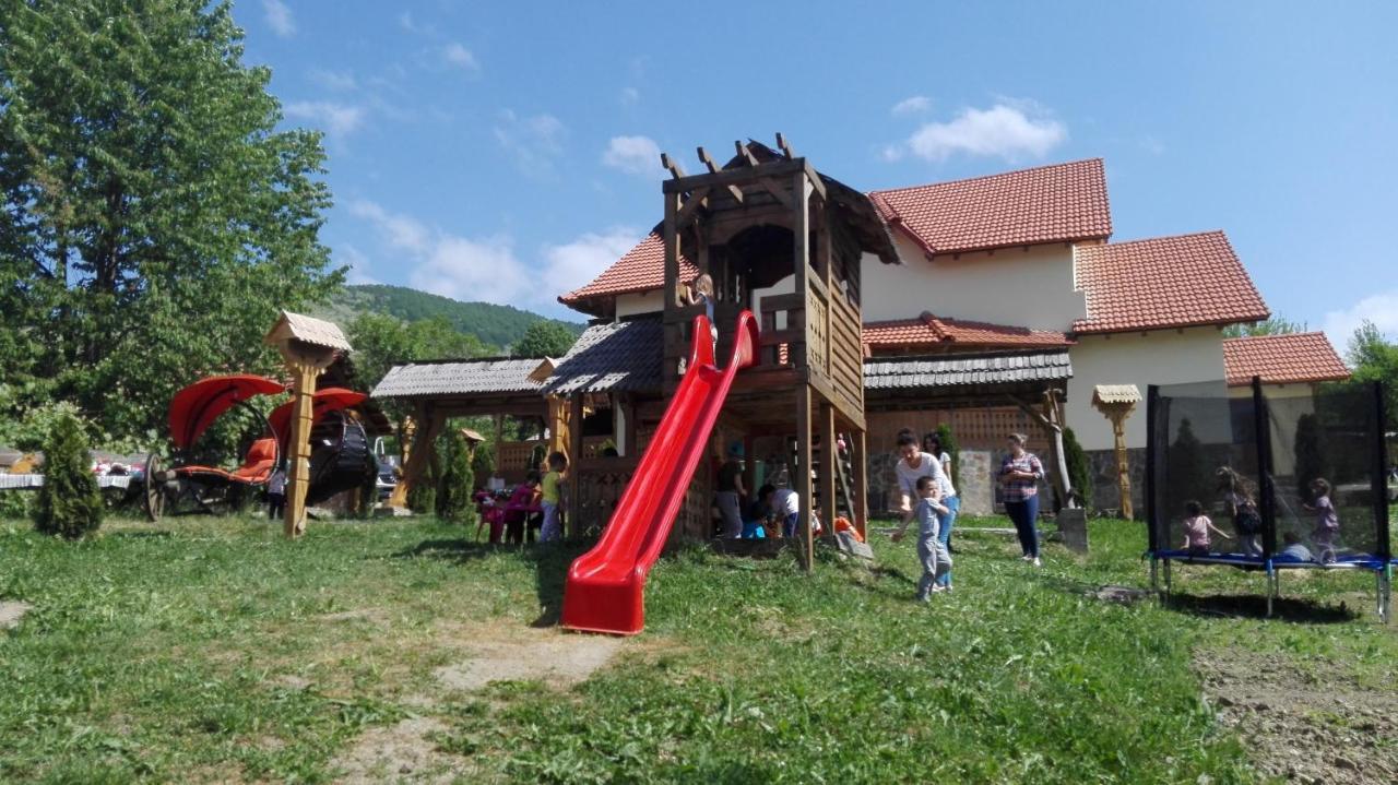 Pensiunea Valea Branzei Nánfalva Kültér fotó